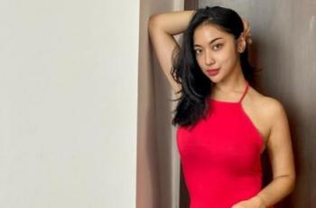 Gemar Olahraga, Intip 5 Potret Body Goals Anindita Hidayat Pakai Sport Bra