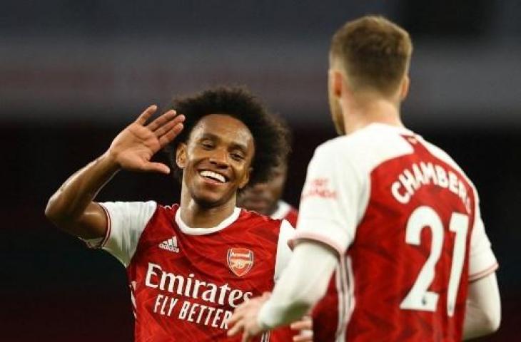 Willian saat merayakan golnya bersama Arsenal. (Richard Heathcote / POOL / AFP)