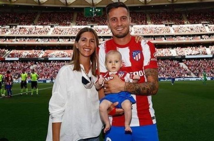 Potret Saul Niguez dengan istrinya, Yaiza. (Instagram/saulniguez)