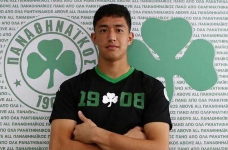 Cyrus Margono pemain berdarah Indonesia dikontrak Panathinaikos (Instagram/@cmargono)