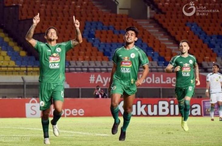 Penyerang PSS Sleman, Irfan Bachdim (kiri). [dok. PT LIB]