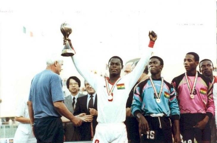 Nii Lamptey saat mengantar Ghana juara Piala Dunia U-17 pada 1991. (Twitter/@FIFAcom)