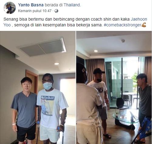 Yanto Basna kunjungi Timnas Indonesia yang ada di Thailand. (Facebook/Yanto Basna)