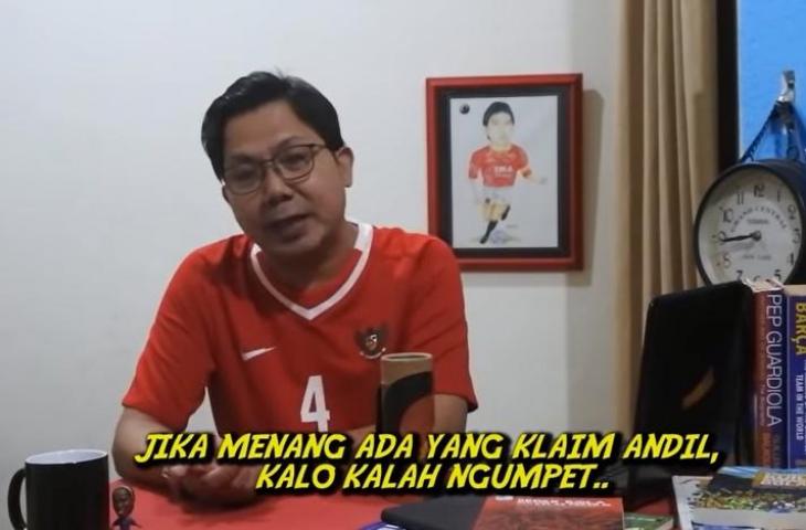 Bung Towel sentil pihak yang klaim andil jika timnas menang. (YouTube/Gocek Bungtowel)