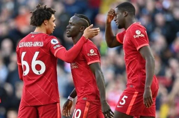 Sadio Mane dan Ibrahima Konate. (Paul ELLIS / AFP)