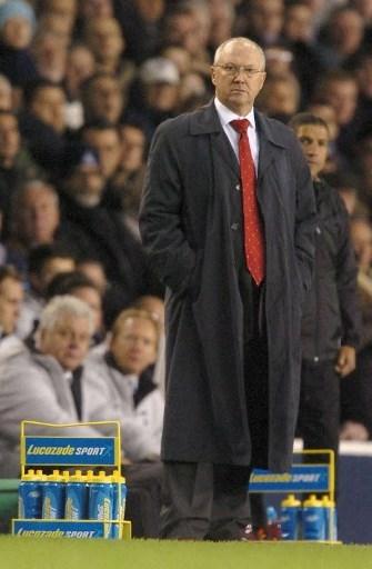 Les Reed saat menukangi Charlton Athletic pada 2006. (GLENN CAMPBELL / AFP)