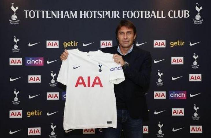 Antonio Conte saat diperkenalkan sebagai pelatih baru Tottenham Hotspur. (Instagram/spursofficial)