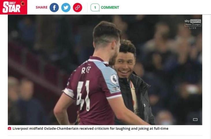 Alex Oxlade-Chamberlain cengengesan usai Liverpool dibantai West Ham United. (DailyStar)