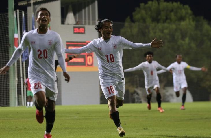 Timnas Myanmar baru menang telak hadapi klub Turki, Antalya Halspor. (Twitter/@HeyAntoine)