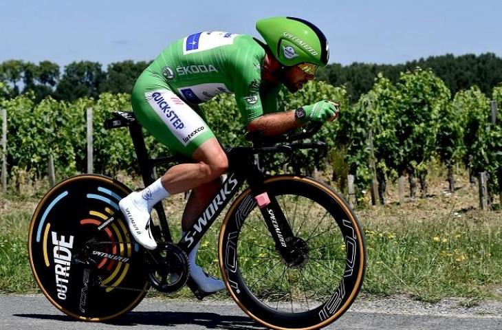 Mantan atlet balap sepeda Inggris, Mark Cavendish beraksi di Tour de France. (AFP/Philippe Lopez)