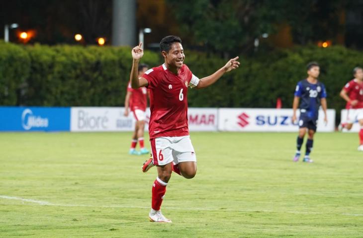 Selebrasi gelandang Timnas Indonesia, Evan Dimas, usai menjebol gawang Kamboja di Piala AFF 2020, Kamis (9/12/2021). (Dok. AFF)