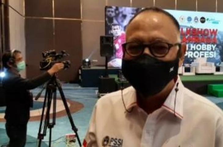 Anggota Komite Eksekutif (Exco) PSSI, Hasani Abdulgani. (Suara.com/Adie Prasetyo Nugraha).