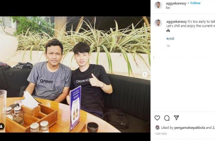 Taisei Marukawa dang sang agen. (Instagram/@aggyekaressy)