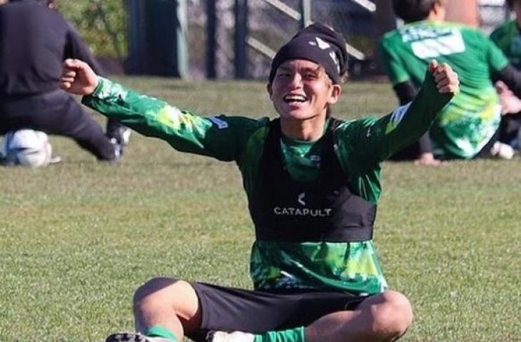 Bek kiri Tokyo Verdy, Tatsuya Yamaguchi. (Instagram/@_tatsuya.des)