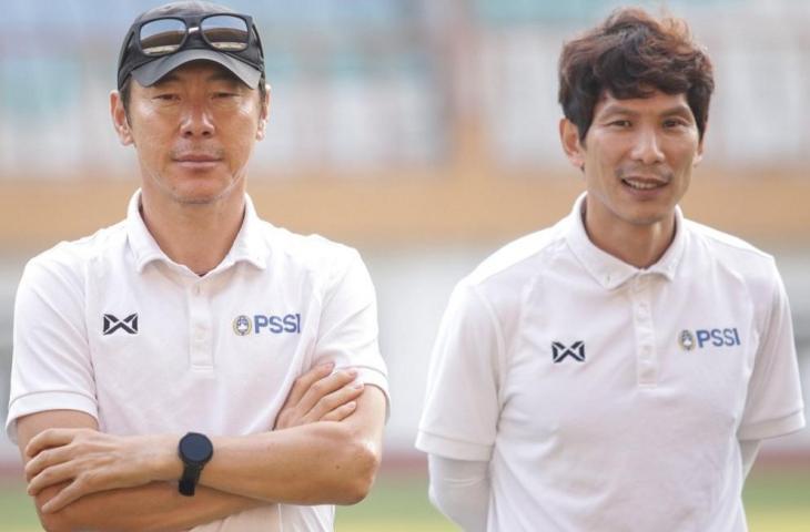 Shin Tae-yong bersama Gong Oh-kyun. (Dok. PSSI)