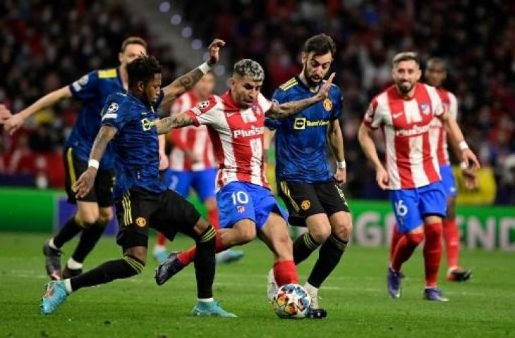 Laga Atletico Madrid vs Manchester United berakhir imbang 1-1 di leg pertama 16 besar Liga Champions. (JAVIER SORIANO / AFP)