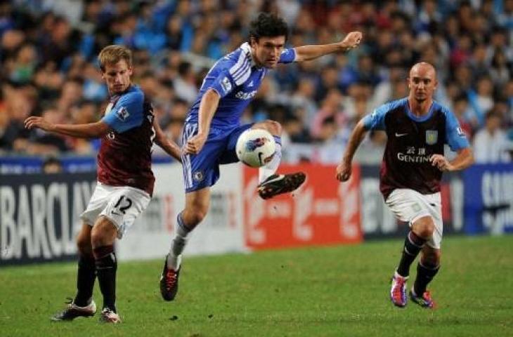 Yuri Zhirkov saat memperkuat Chelsea. (Ed Jones / AFP)