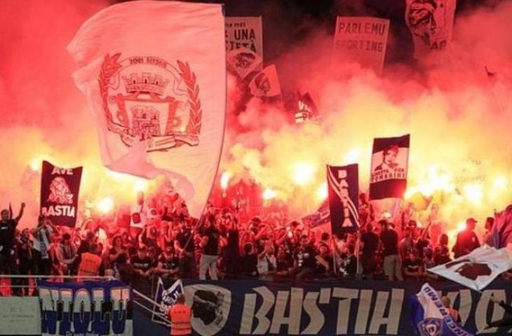 Potret suporter SC Bastia. (BBC)