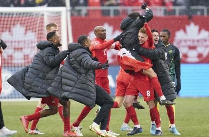 Timnas Kanada usai memastikan lolos ke Piala Dunia 2022. (Geoff Robins/AFP)