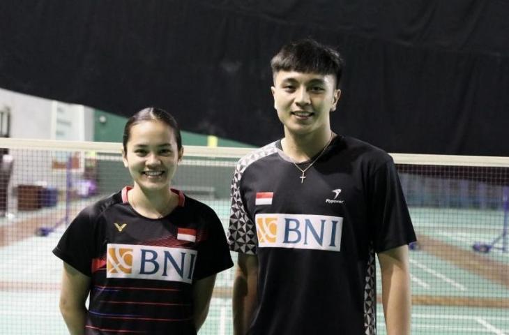 Ganda campuran Indonesia Zachariah Josiahno Sumanti/Hediana Julimarbela, yang kembali tampil di turnamen bulu tangkis Orleans Masters 2022. (dokumentasi PP PBSI)