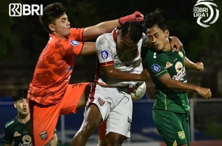 Borneo FC vs Persebaya Surabaya. (Dok. Persebaya)