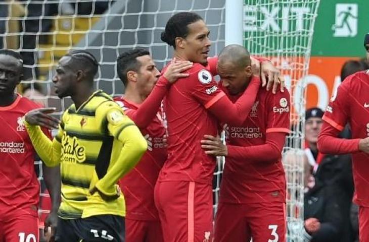 Para pemain Liverpool merayakan gol Fabinho saat mengalahkan Watford 2-0. (AFP)