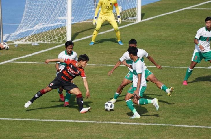 Timnas Indonesia U-19 vs Pohang Steelers. (Dok. PSSI)