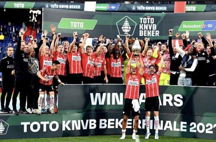 PSV Eindhoven juara Piala Belanda usai kalahkan Ajax 2-1. (Twitter)