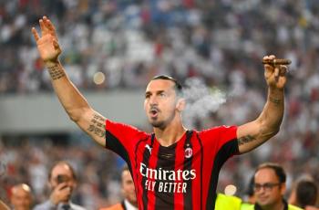 Sudah 40 Tahun, Zlatan Ibrahimovic Resmi Perpanjang Kontrak bersama AC Milan