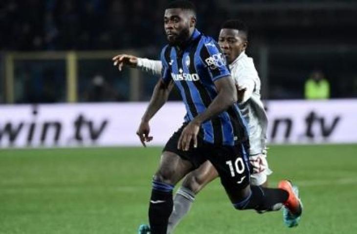 Penyerang Atalanta, Jeremie Boga (depan). [Filippo MONTEFORTE / AFP]