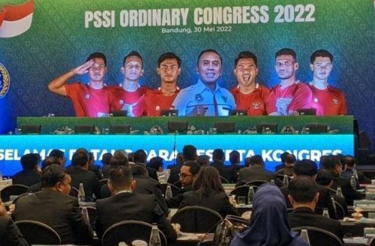 Suasana Kongres Biasa PSSI 2022 di Bandung, Senin (30/5/2022). Kongres tersebut menghasilkan beberapa keputusan termasuk soal format Liga 1 dan Liga 2 serta perubahan nama beberapa klub (Antara Michael Siahaan)