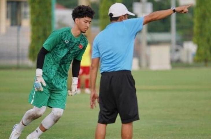 Kiper liga Jerman, Tran Duy Thanh yang dipanggil latihan ke Vietnam U-19. (Zing News)