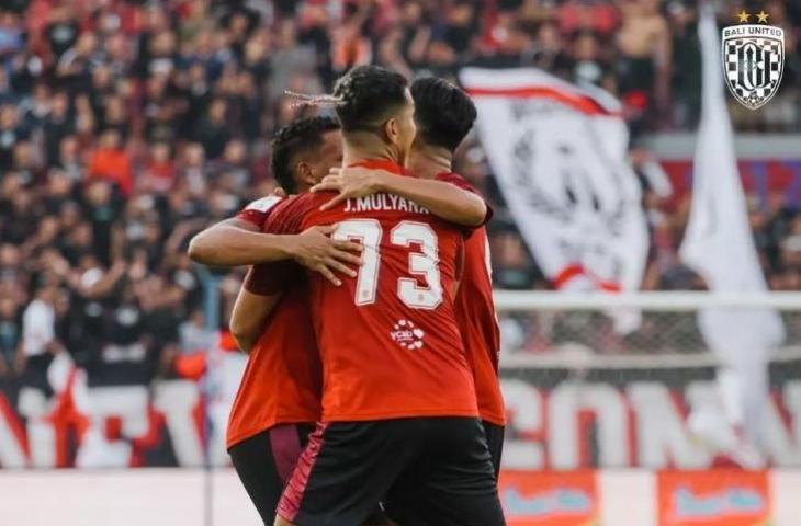 Selebrasi Jajang Mulyana usai mencetak gol ke gawang Kaya FC Iloilo. (Dok. Bali United)