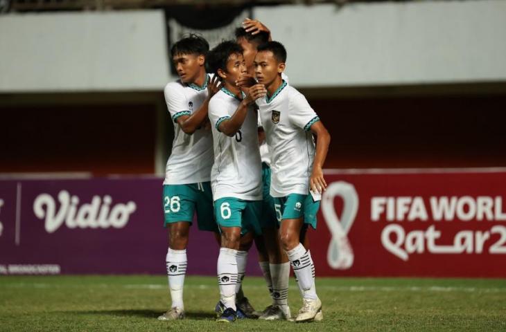 Selebrasi pemain Timnas Indonesia U-16 saat kalahkan Singapura 9-0 di Piala AFF U-16 2022. (Instagram/@pssi)