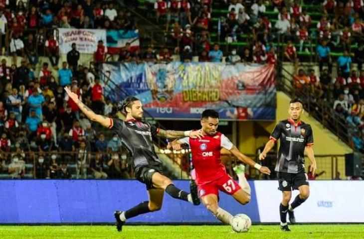 Aksi Saddil Ramdani saat Sabah FC kalahkan Sarawak United 1-0 di Liga Super Malaysia. (Instagram/officialsabahfc)