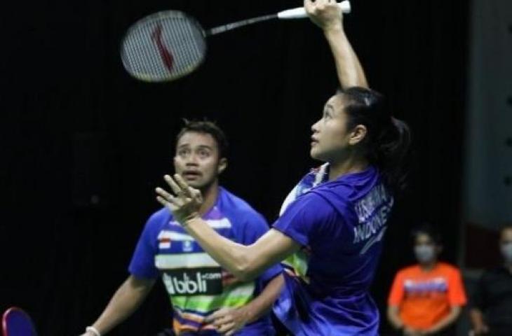 Ilustrasi pasangan ganda campuran Indonesia, Rehan Naufal Kusharjanto / Lisa Ayu Kusumawati. Rehan Naufal Kusharjanto / Lisa Ayu Kusumawati lolos ke semifinal Swiss Open 2022. [Humas PBSI]