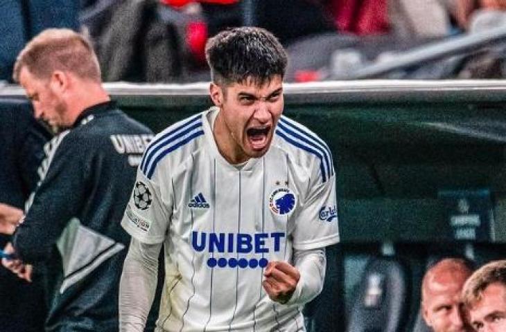 Kevin Diks sukses bawa FC Copenhagen lolos ke putaran final Liga Champions 2022/2023. (Instagram)