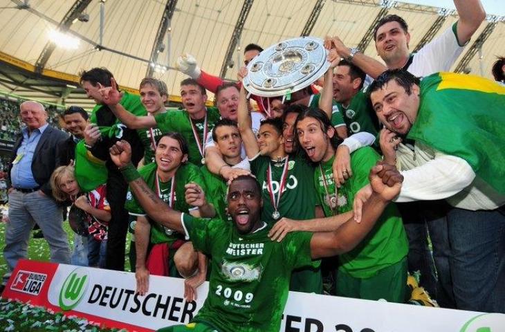 Wolfsburg saat juara Bundesliga 2008/2009. (Twitter)