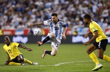 Fantastis! Momen Lionel Messi Cetak Brace dalam 3 Menit saat Argentina Kalahkan Jamaika 3-0