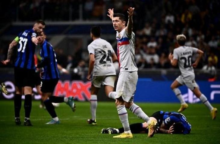 Barcelona kalah 0-1 lawan Inter Milan dalam lanjutan Liga Champions 2022/2023. (AFP)