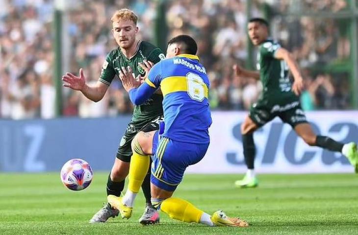 Marcos Rojo mengalami cedera mengerikan saat bermain untuk Boca Juniors di Liga Argentina. (Twitter)