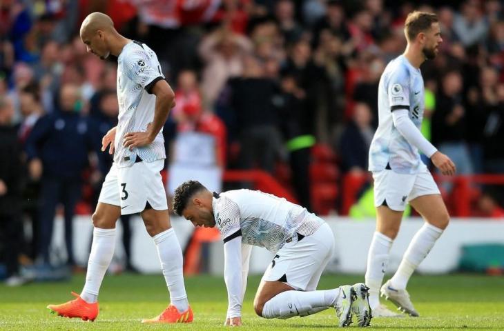 Ekspresi pemain Liverpool usai dipermalukan Nottingham Forest. (AFP/Lindsey Parnaby)