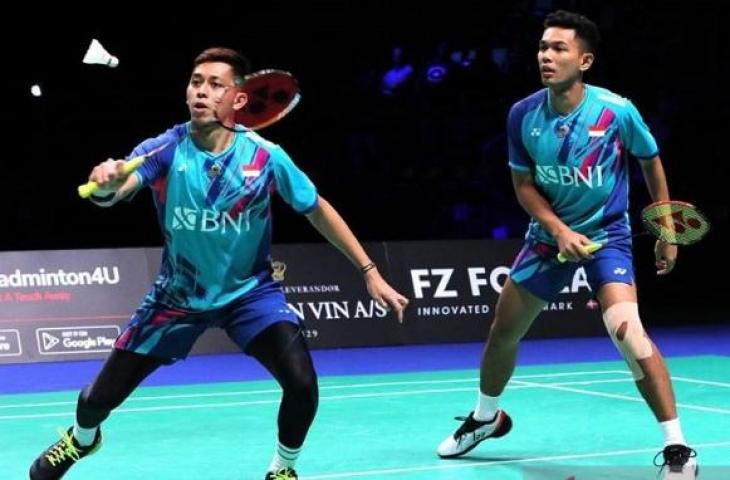 Ganda Putra Indonesia Fajar Alfian/Muhammad Rian Ardianto saat berlaga di Denmark Open 2022, Sabtu (22/10/2022). ANTARA/HO-PP PBSI/am.