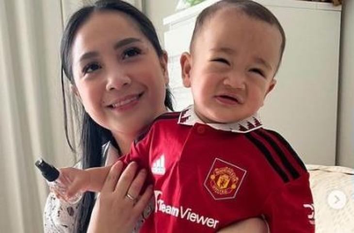 Rayyanza Cipung muncul di akun Manchester United. (Instagram/@manchesterunited)