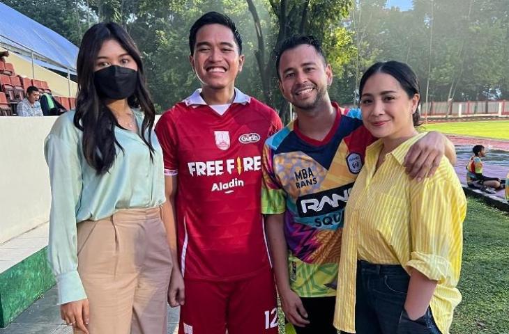 Kaesang Pangarep beserta calon istri foto bareng dengan Raffi Ahmad dan Nagita Slavina (Instagram/raffinagita1717)