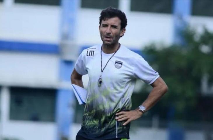 Pelatih tim Liga 1 Indonesia Persib Luis Milla. (HO/Persib.co.id)