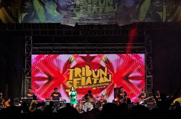 Acara BCS dalam rangkaian Curvasud Fest, Tribun Selatan Berdendang, Minggu (4/12/2022) di Stadion Maguwoharjo. (chatwithamelia.xyz/Arif Budi)