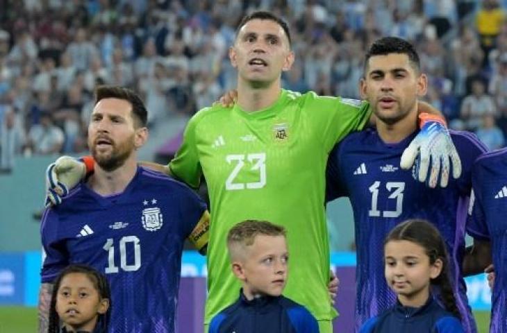 Kiper Timnas Argentina, Emiliano Martinez. (AFP)