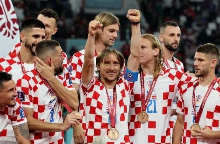 Luka Modric bawa Kroasia rebut posisi tiga Piala Dunia 2022 usai kalahkan Maroko 2-1. (AFP)