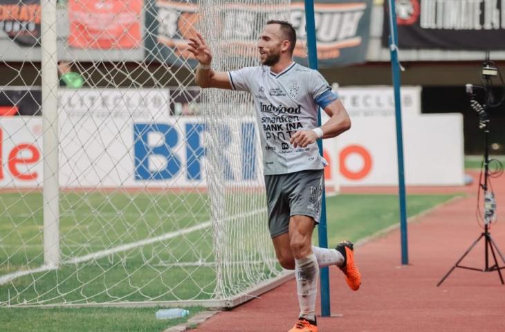 Ilija Spasojevic mencetak brace bersama Bali United saat melawan Persija Jakarta (Baliutd)